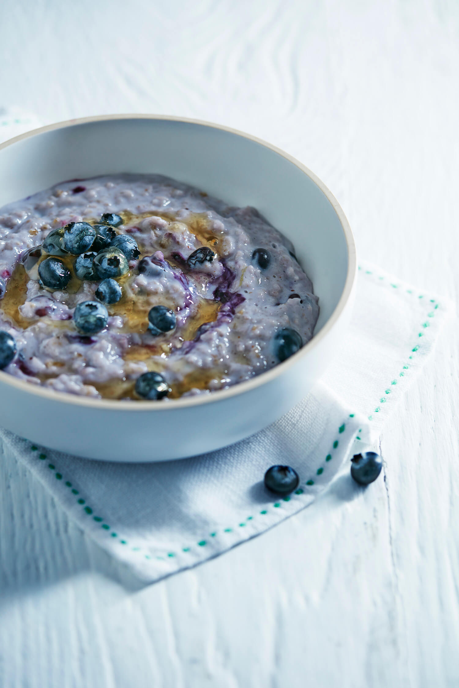 Blueberry Porridge · Anita Bean